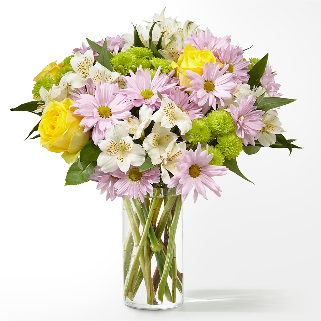 Sweet Spring Delight Bouquet – Fleuriste Lily-rose, Magog PQ