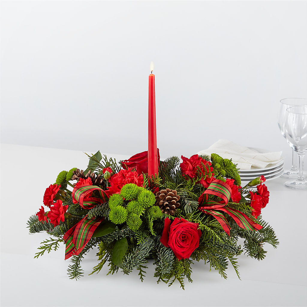By the Candlelight Centerpiece – Fleuriste Lily-rose, Magog PQ