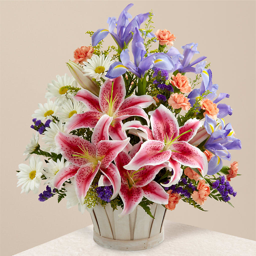 The Wondrous Nature Bouquet – Fleuriste Lily-rose, Magog PQ