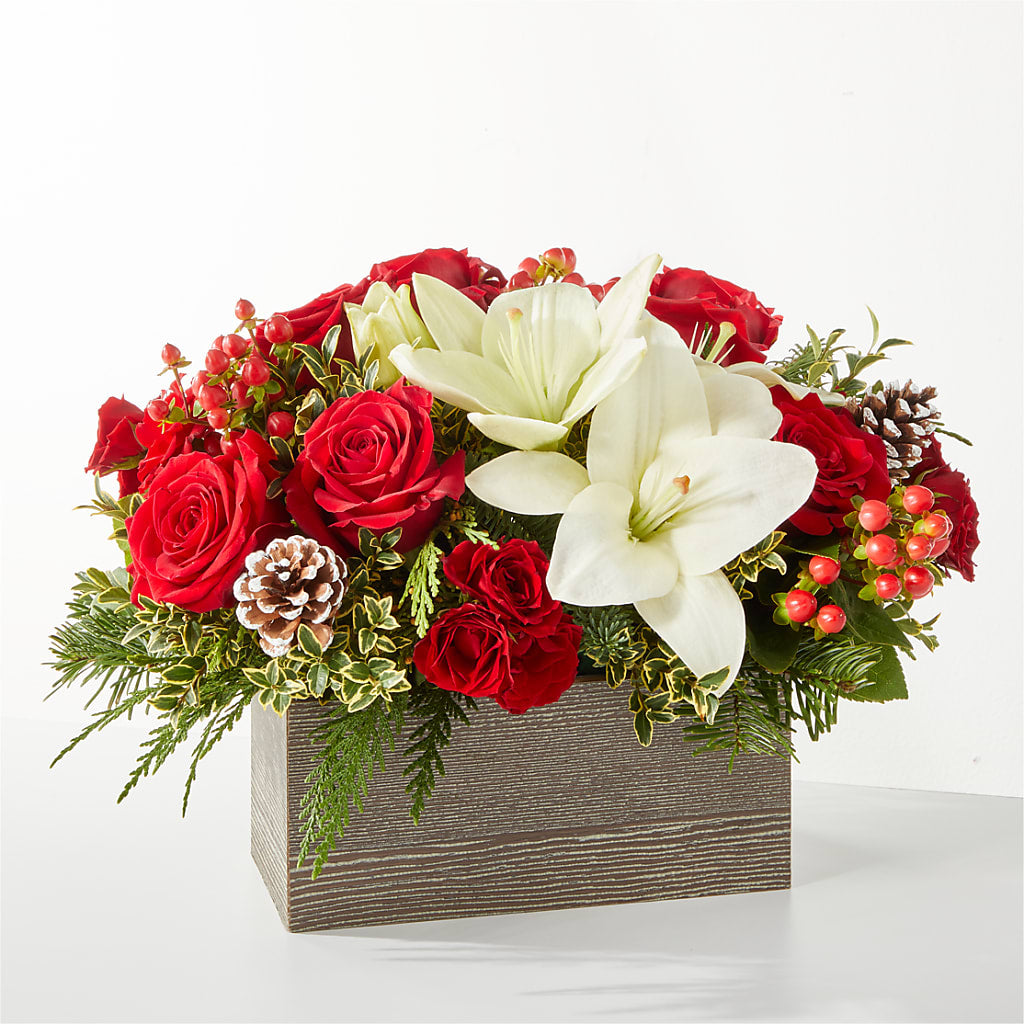 Snowy Wonderland Bouquet – Fleuriste Lily-rose, Magog PQ