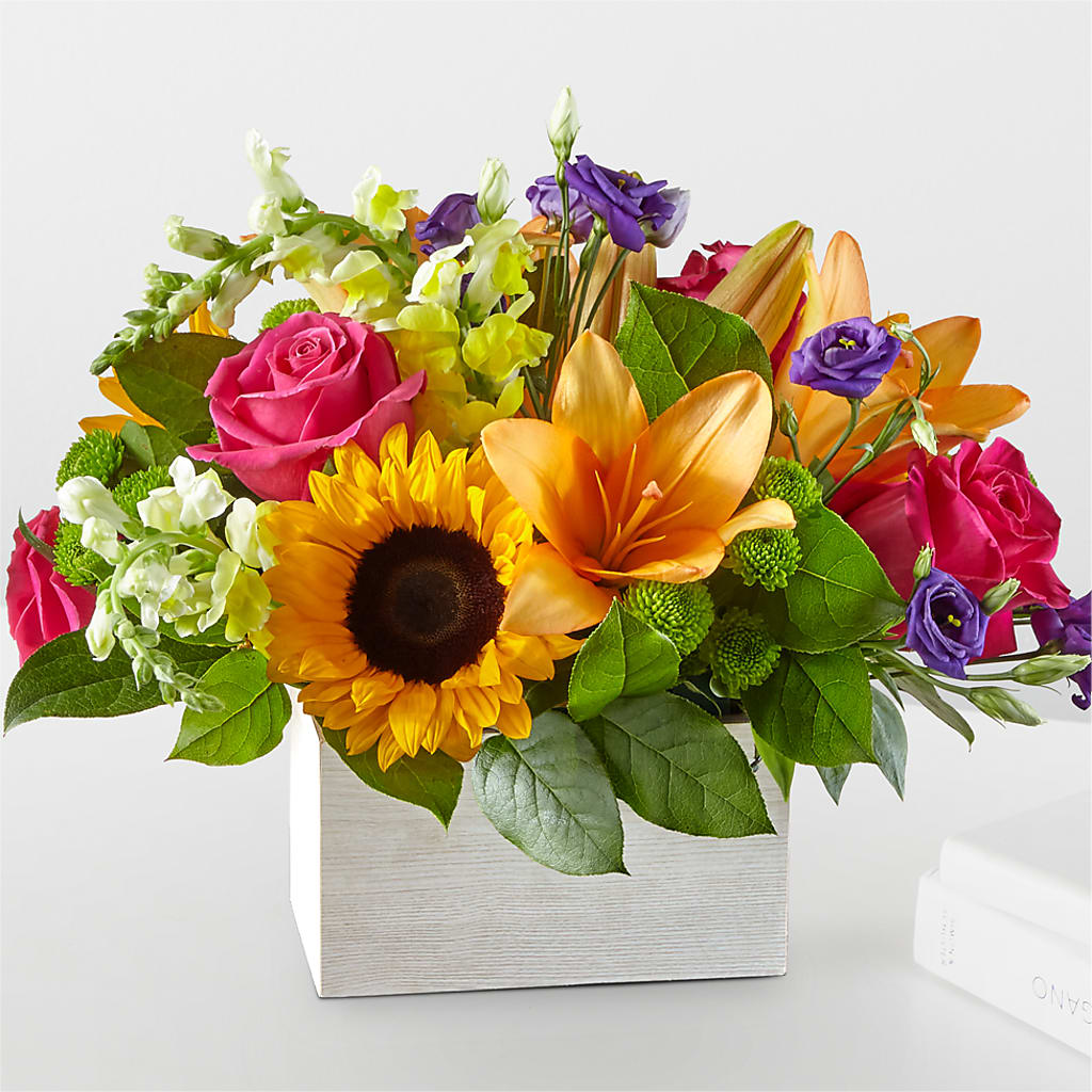 Best Day Box Bouquet – Fleuriste Lily-rose, Magog PQ