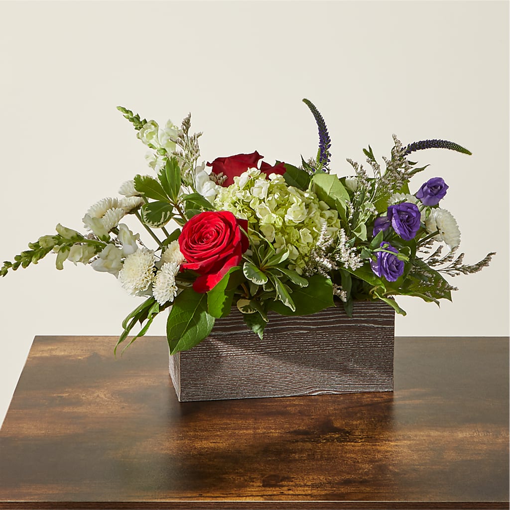 Sweet Magnolia Bouquet – Fleuriste Lily-rose, Magog PQ