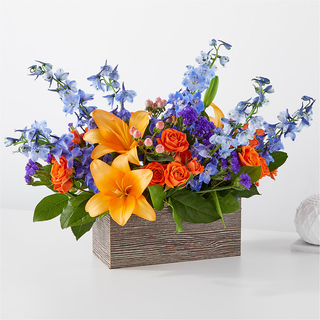 Radiant Citrus Box Bouquet – Fleuriste Lily-rose, Magog PQ