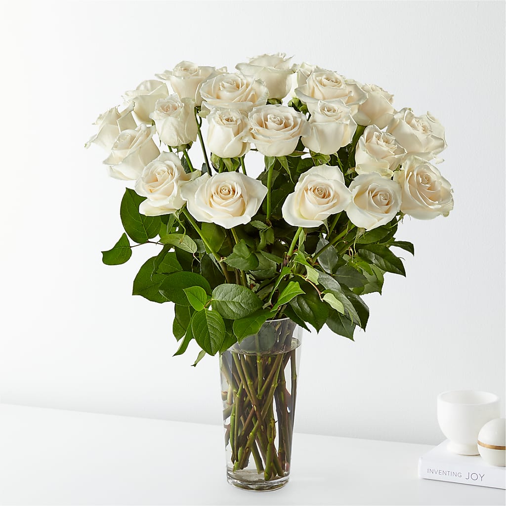 Long Stem White Rose Bouquet – Fleuriste Lily-rose, Magog PQ