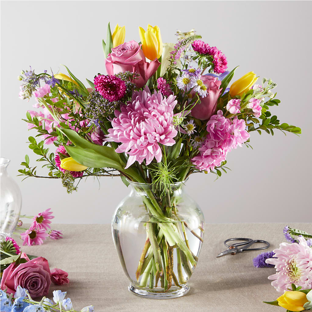 Pastel Tradition - A Florist Original – Fleuriste Lily-rose, Magog PQ