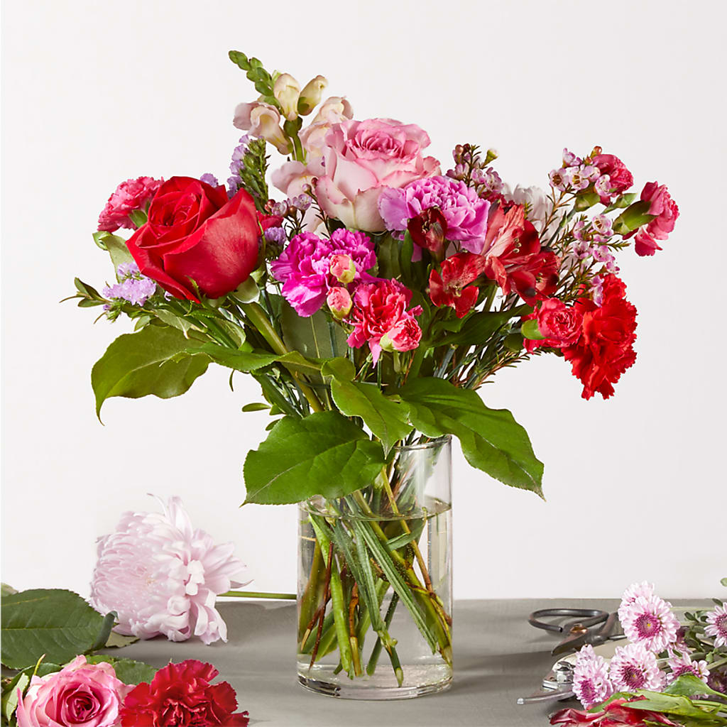 Regal Jewel – A Florist Original – Fleuriste Lily-rose, Magog PQ