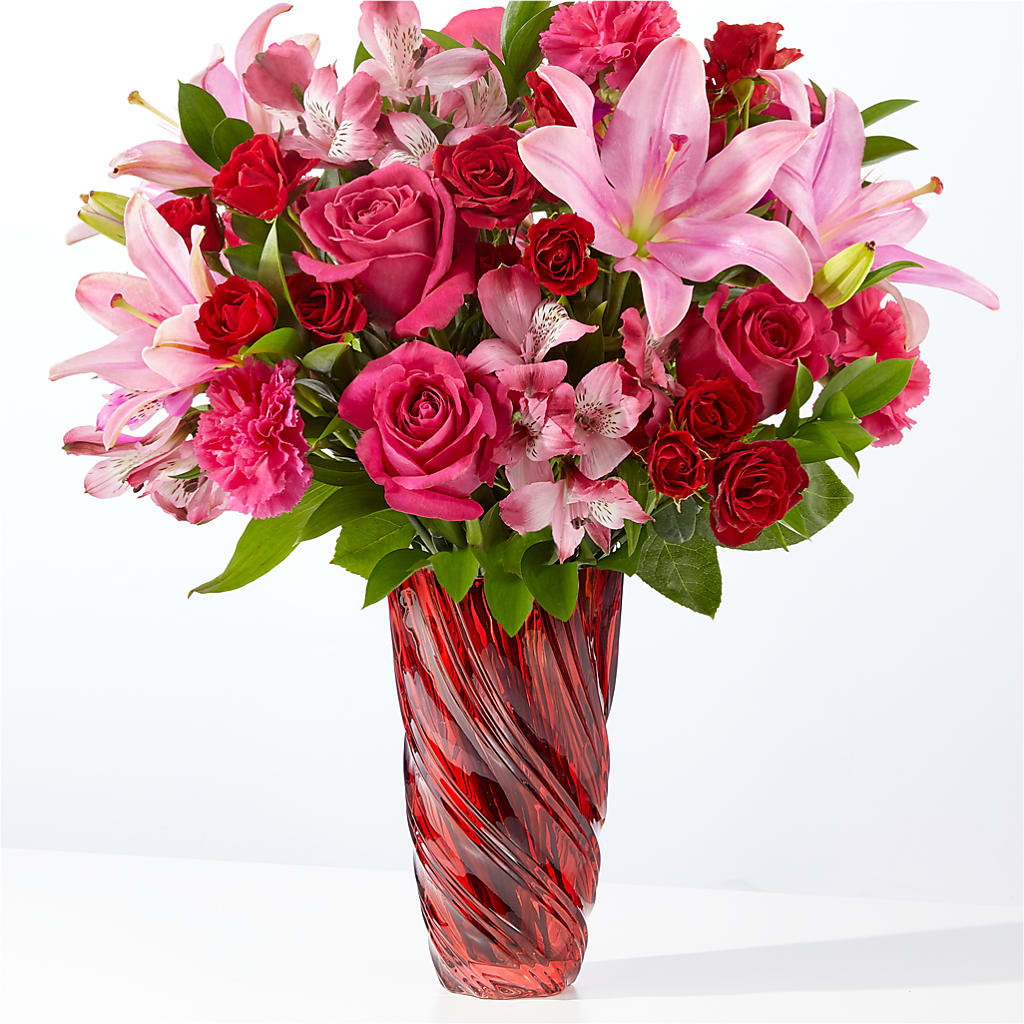 In Love Bouquet with Luxe Swirl Vase – Fleuriste Lily-rose, Magog PQ