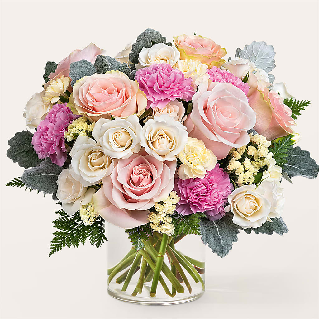 Blissful Moments Bouquet – Fleuriste Lily-rose, Magog PQ
