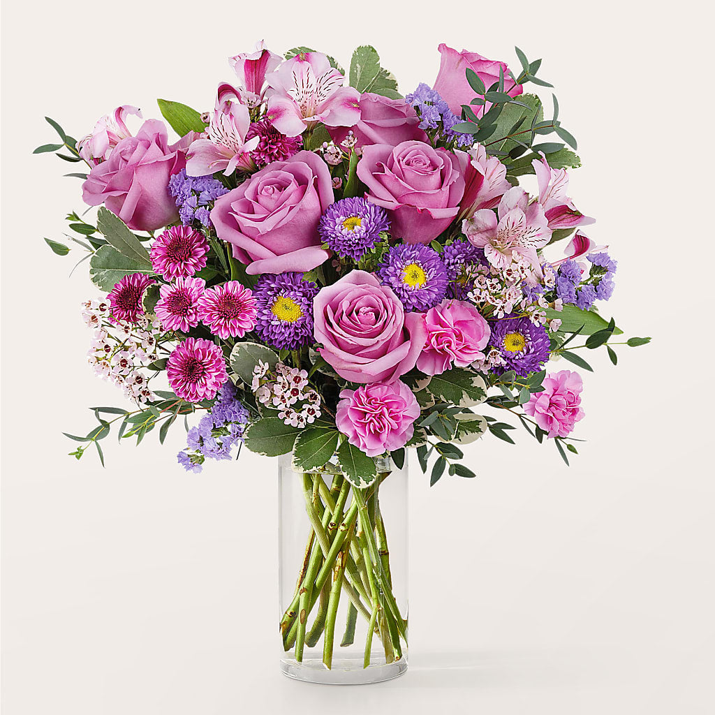 Fanciful Blossoms Bouquet – Fleuriste Lily-rose, Magog PQ