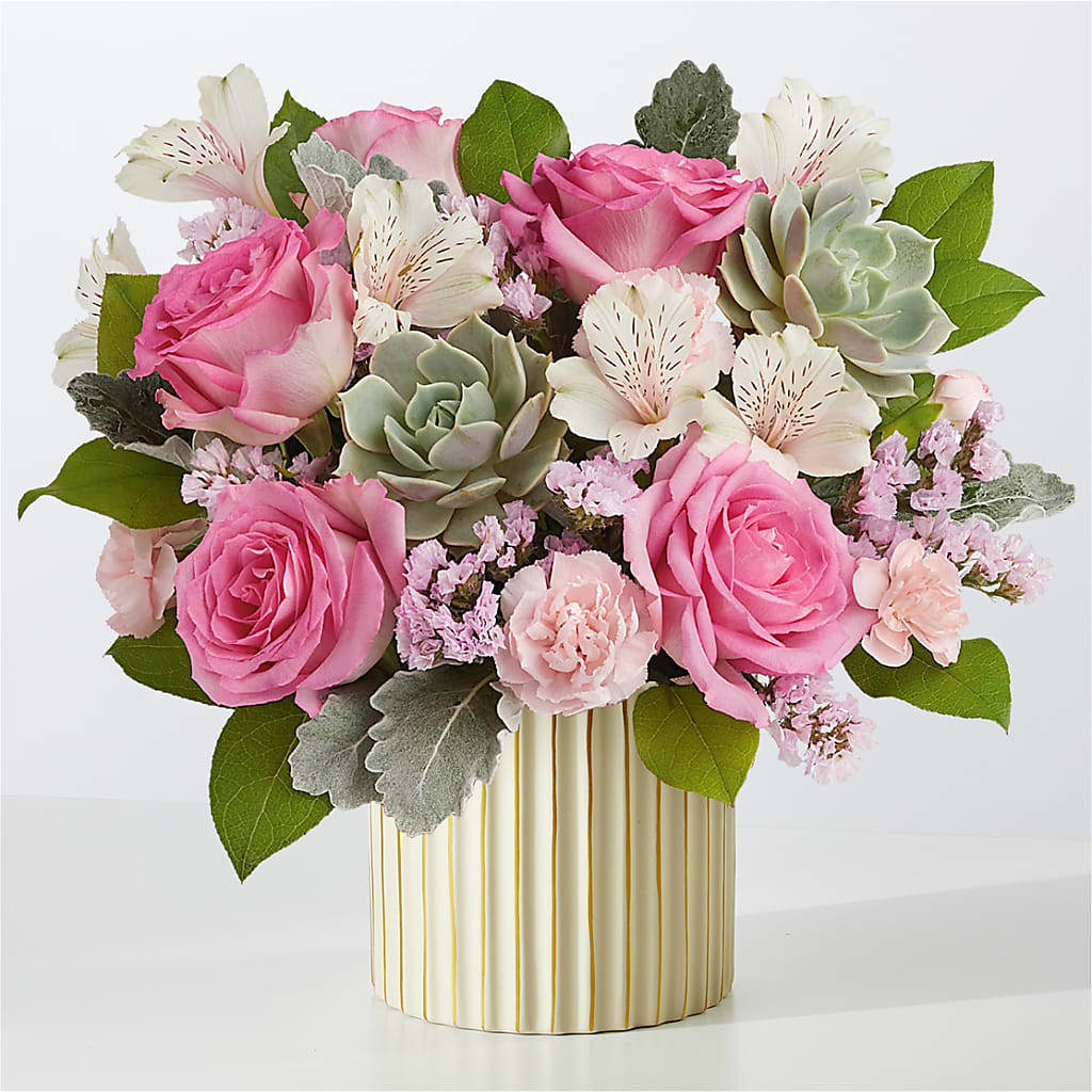 Dusty Rose Bouquet with Ivory Vase – Fleuriste Lily-rose, Magog PQ