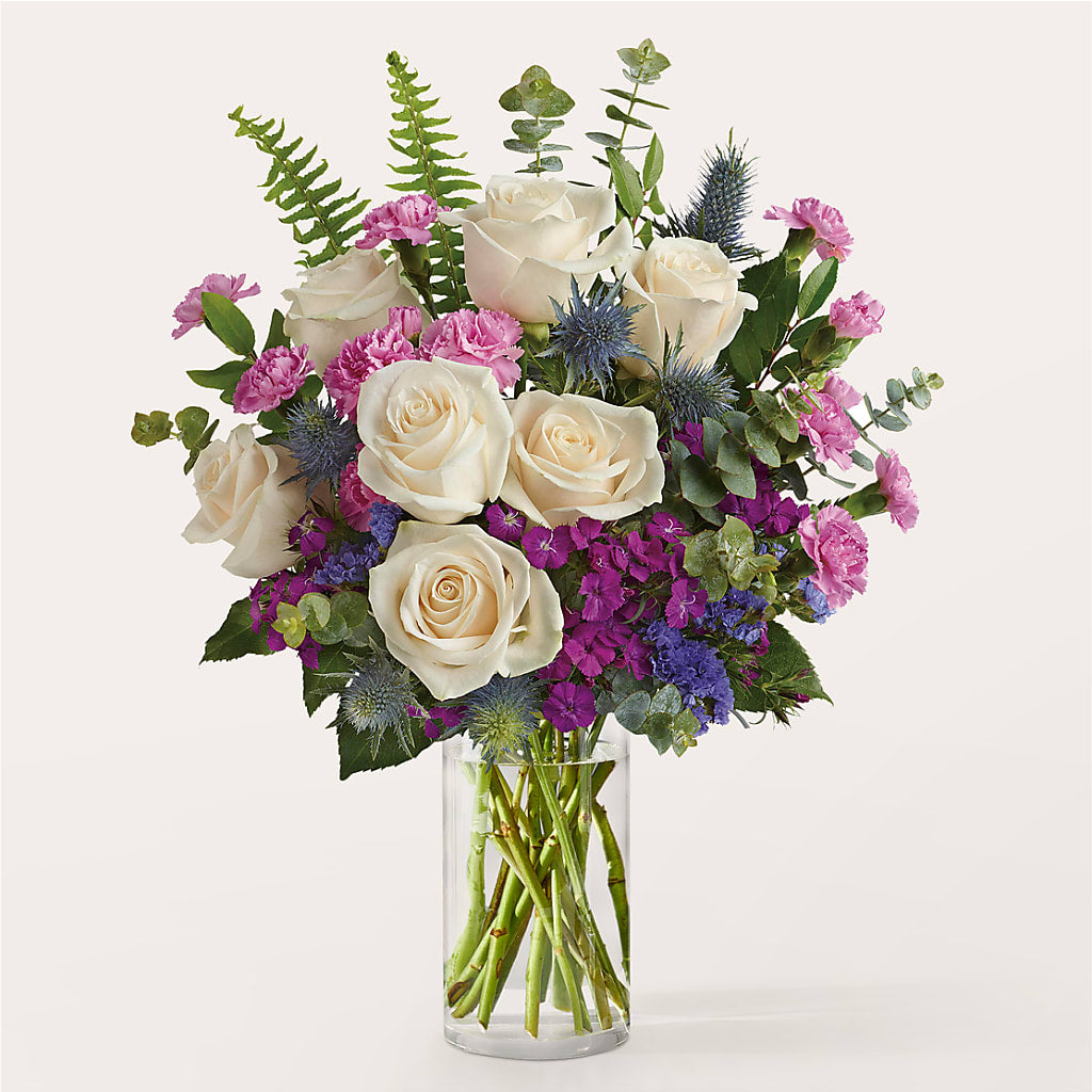 The Gala Bouquet – Fleuriste Lily-rose, Magog PQ