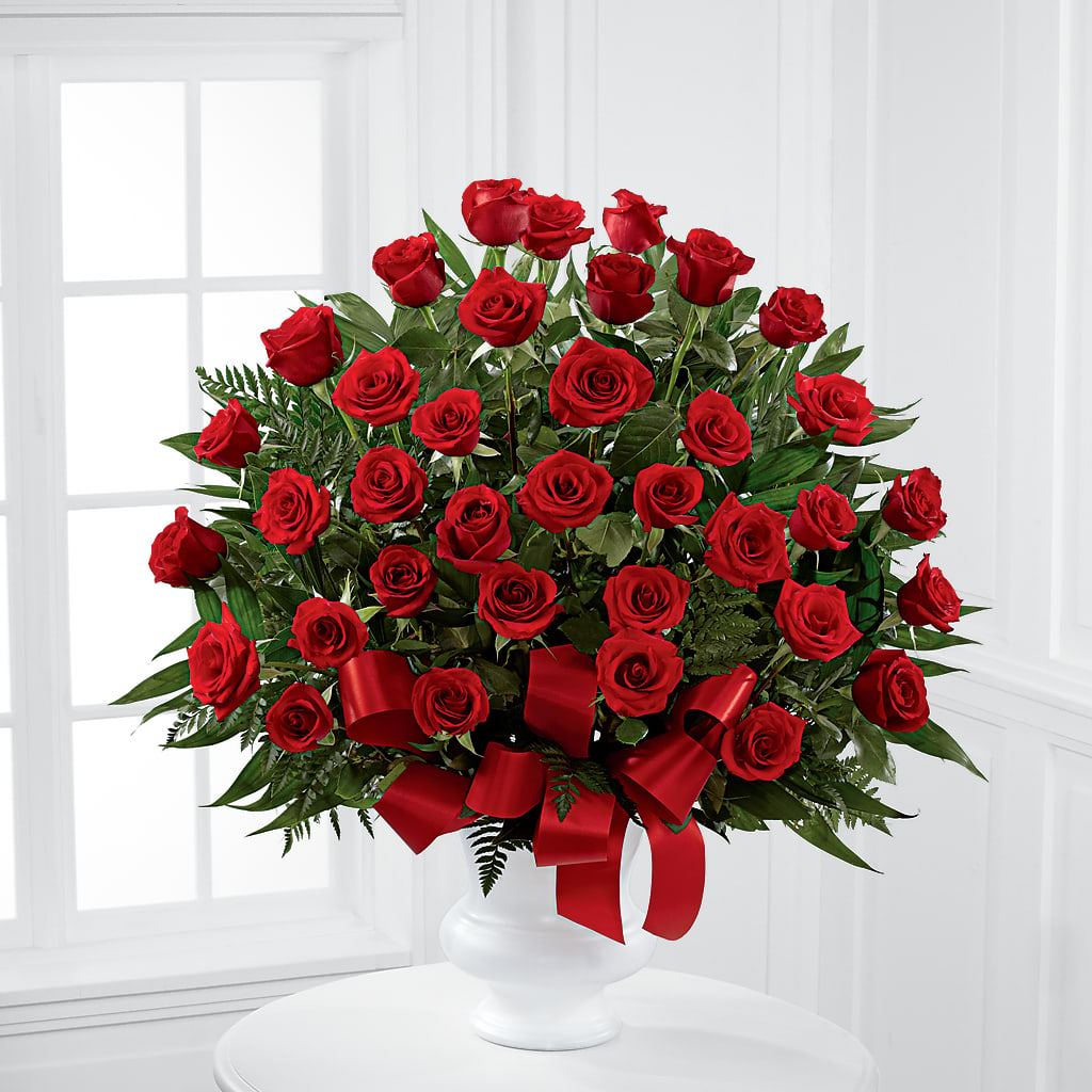 Blessed with Love Arrangement – Fleuriste Lily-rose, Magog PQ