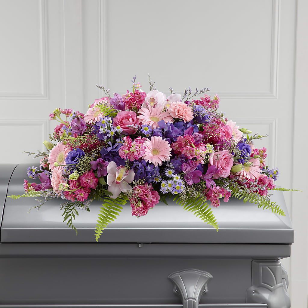 Glorious Garden Casket Spray – Fleuriste Lily-rose, Magog PQ