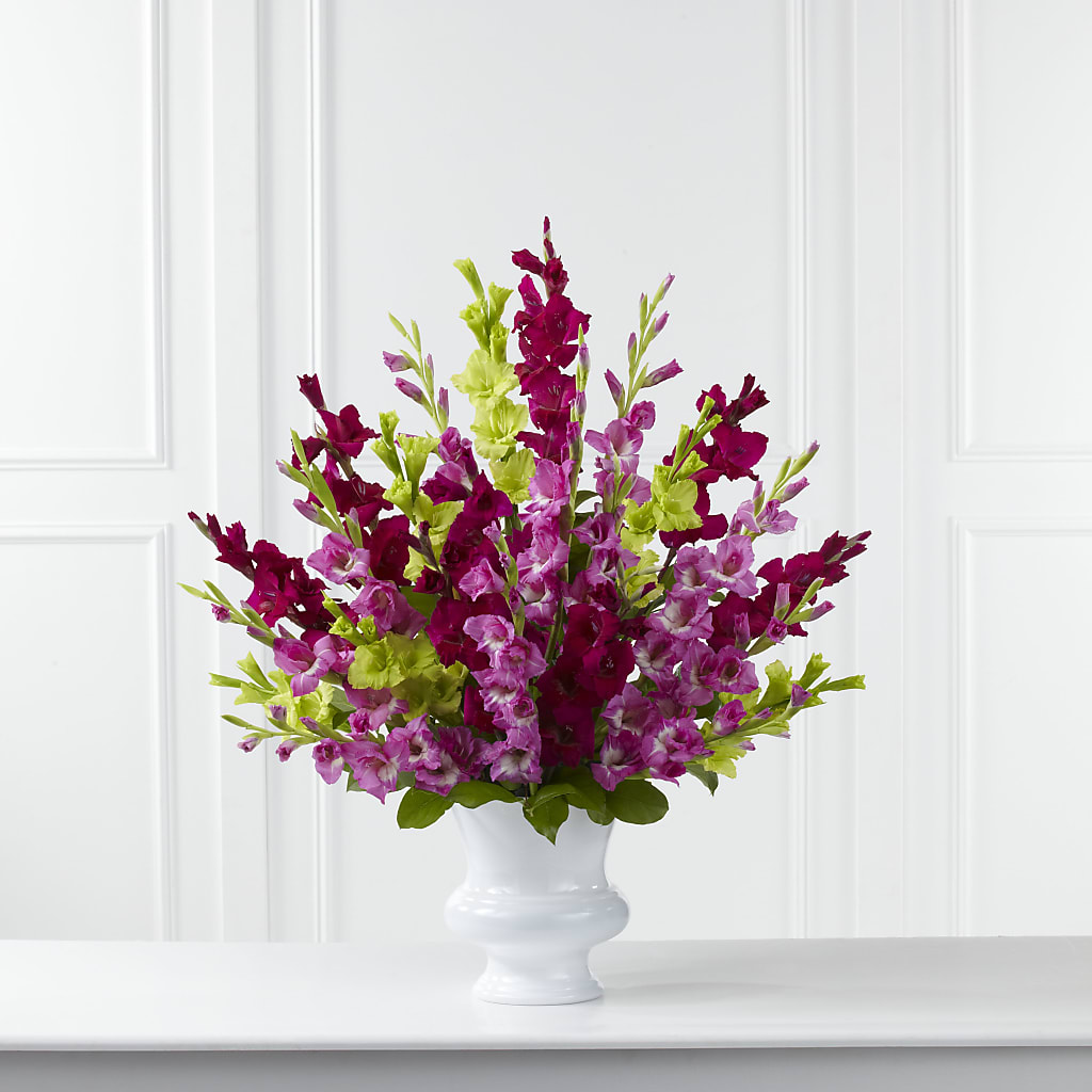 Solemn Offering Arrangement – Fleuriste Lily-rose, Magog PQ