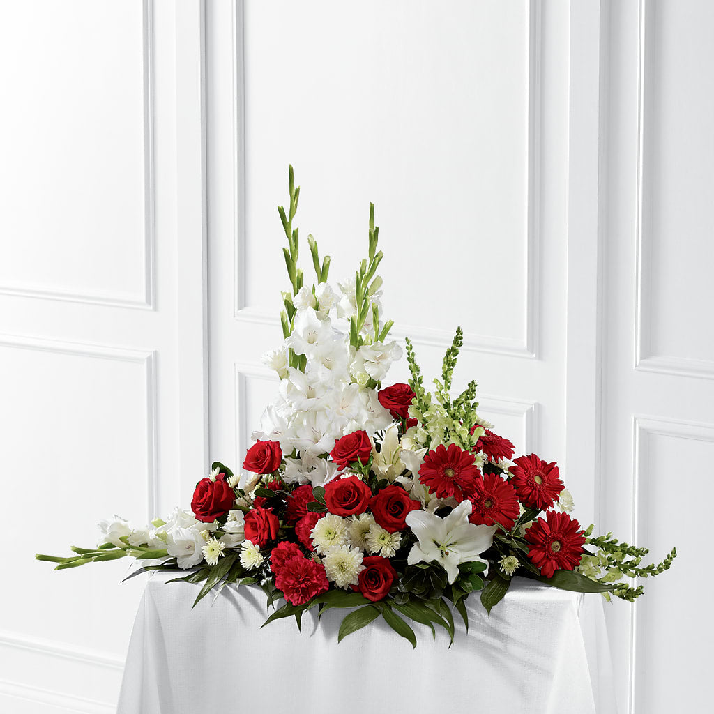 Crimson & White Arrangement – Fleuriste Lily-rose, Magog PQ