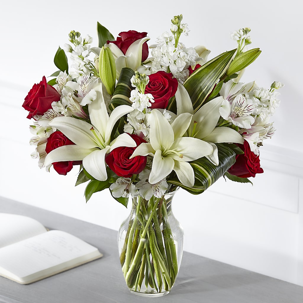 Loving Respect Bouquet – Fleuriste Lily-rose, Magog PQ