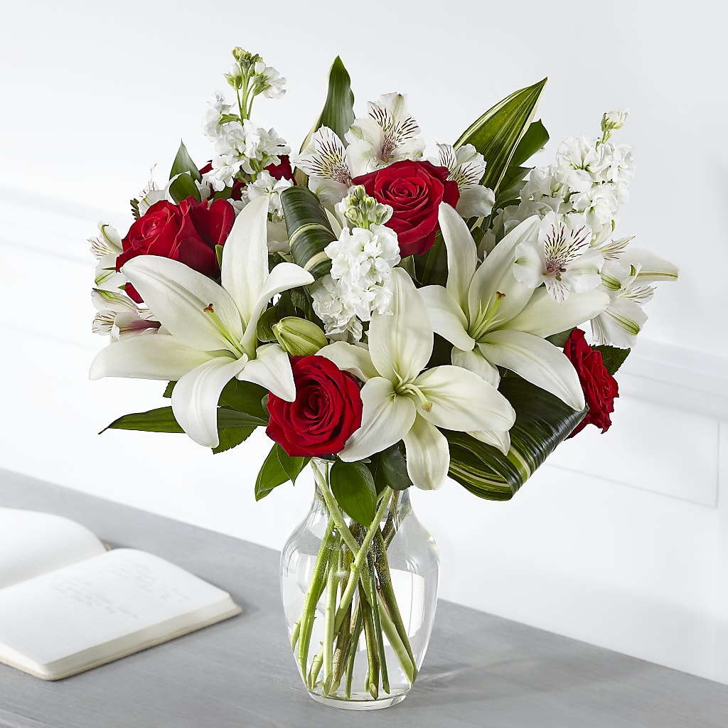 Loving Respect Bouquet – Fleuriste Lily-rose, Magog PQ
