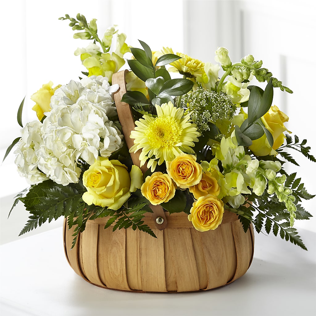 Rustic Remembrance Basket – Fleuriste Lily-rose, Magog PQ