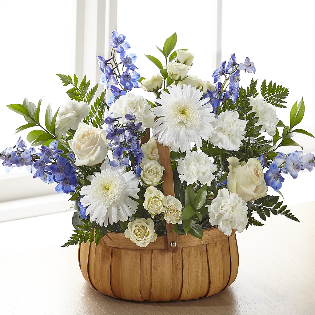 Harmony & Grace Basket – Fleuriste Lily-rose, Magog PQ