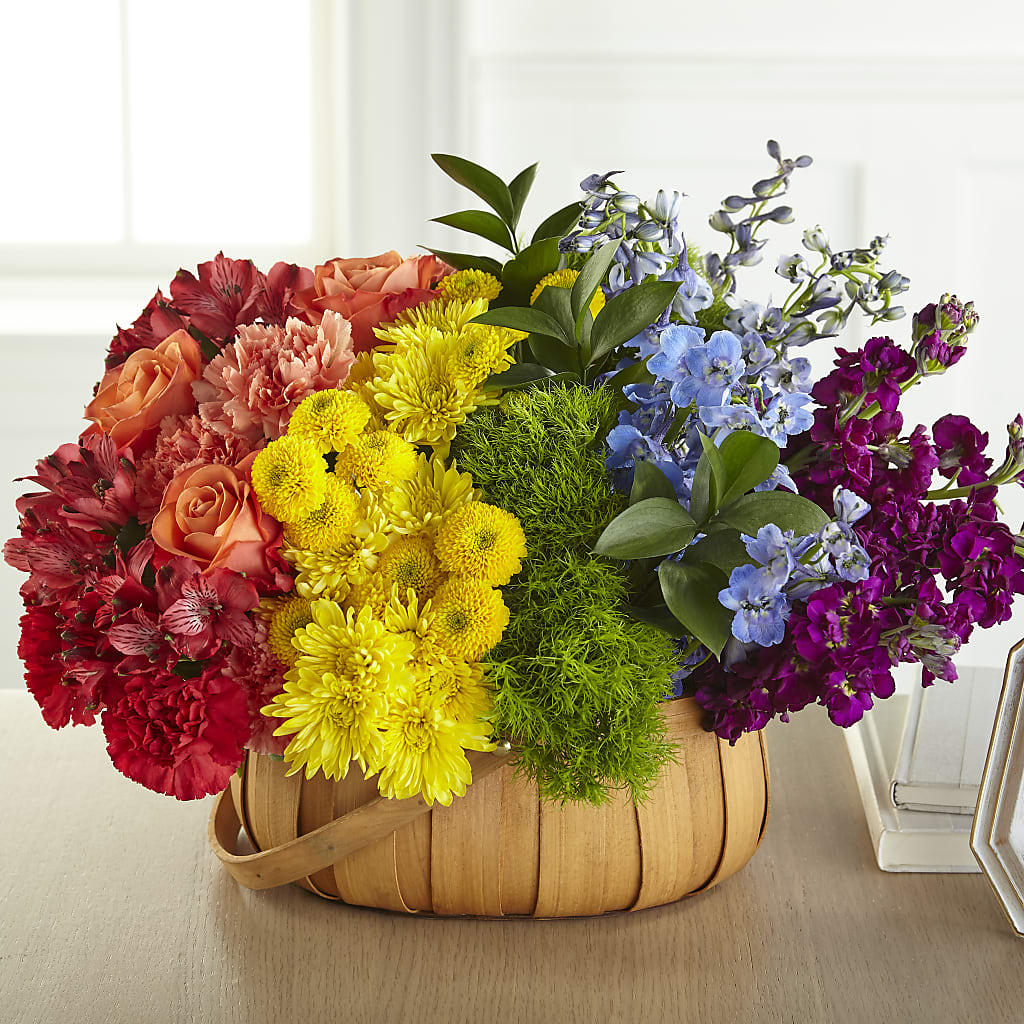 Prideful Basket – Fleuriste Lily-rose, Magog PQ