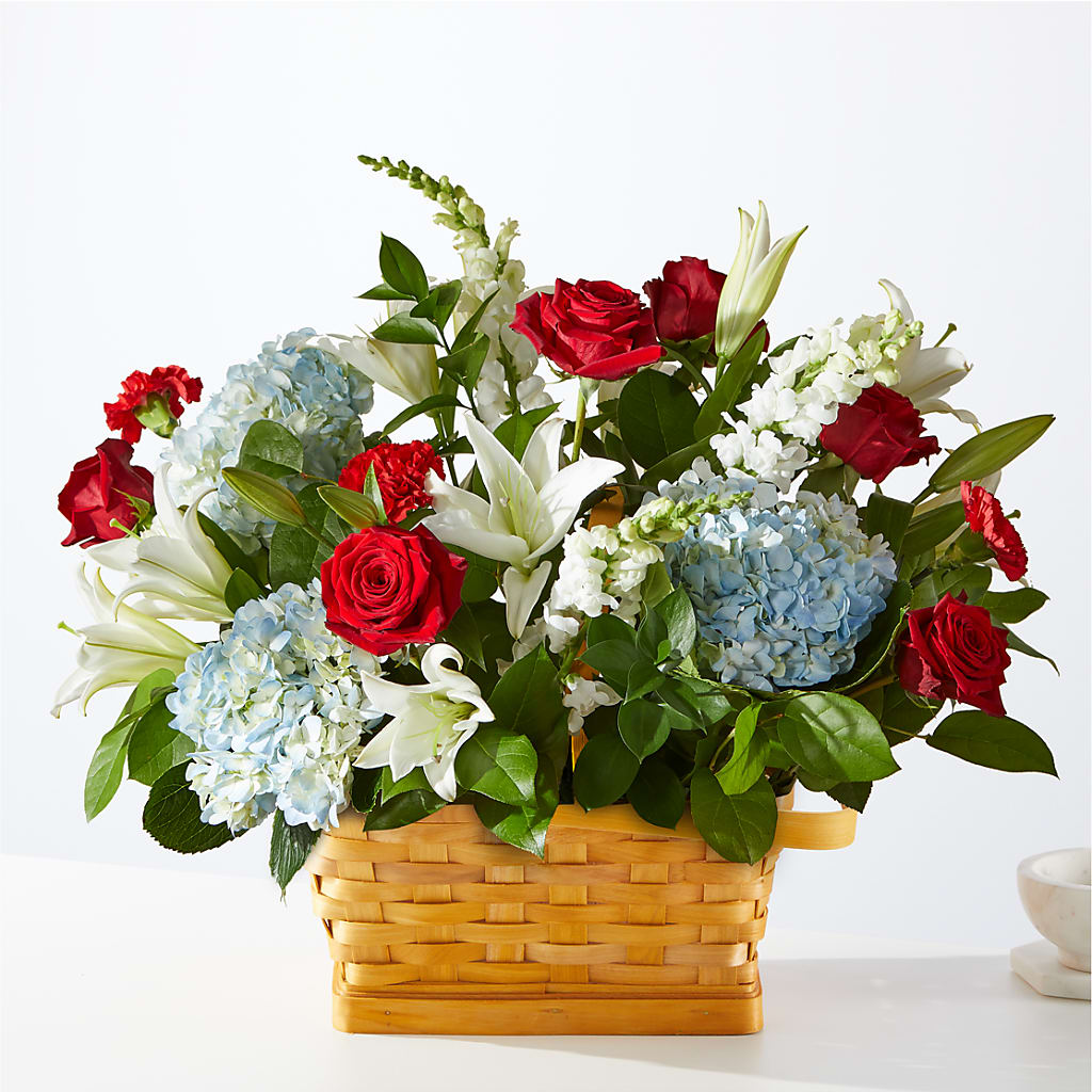 Greater Glory Basket – Fleuriste Lily-rose, Magog PQ