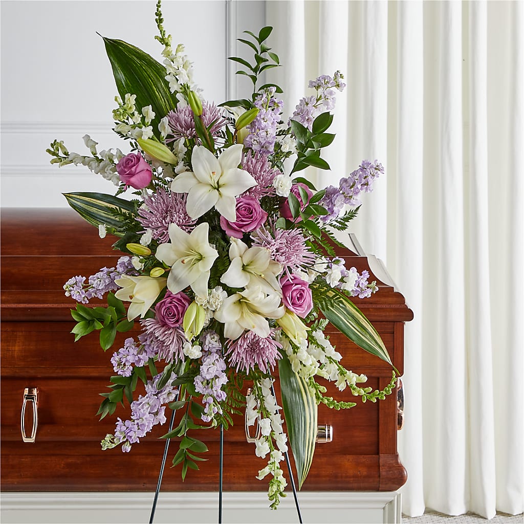 Grateful Hearts Standing Spray – Fleuriste Lily-rose, Magog PQ