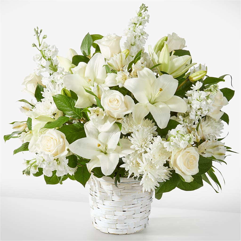 Peaceful Reflections Arrangement – Fleuriste Lily-rose, Magog PQ