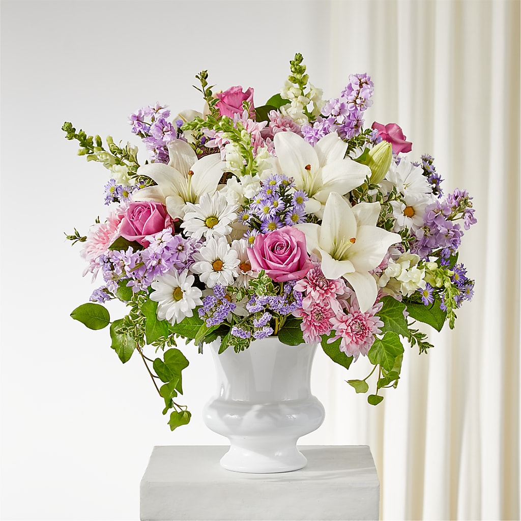 Remarkable Life Urn Arrangement – Fleuriste Lily-rose, Magog PQ