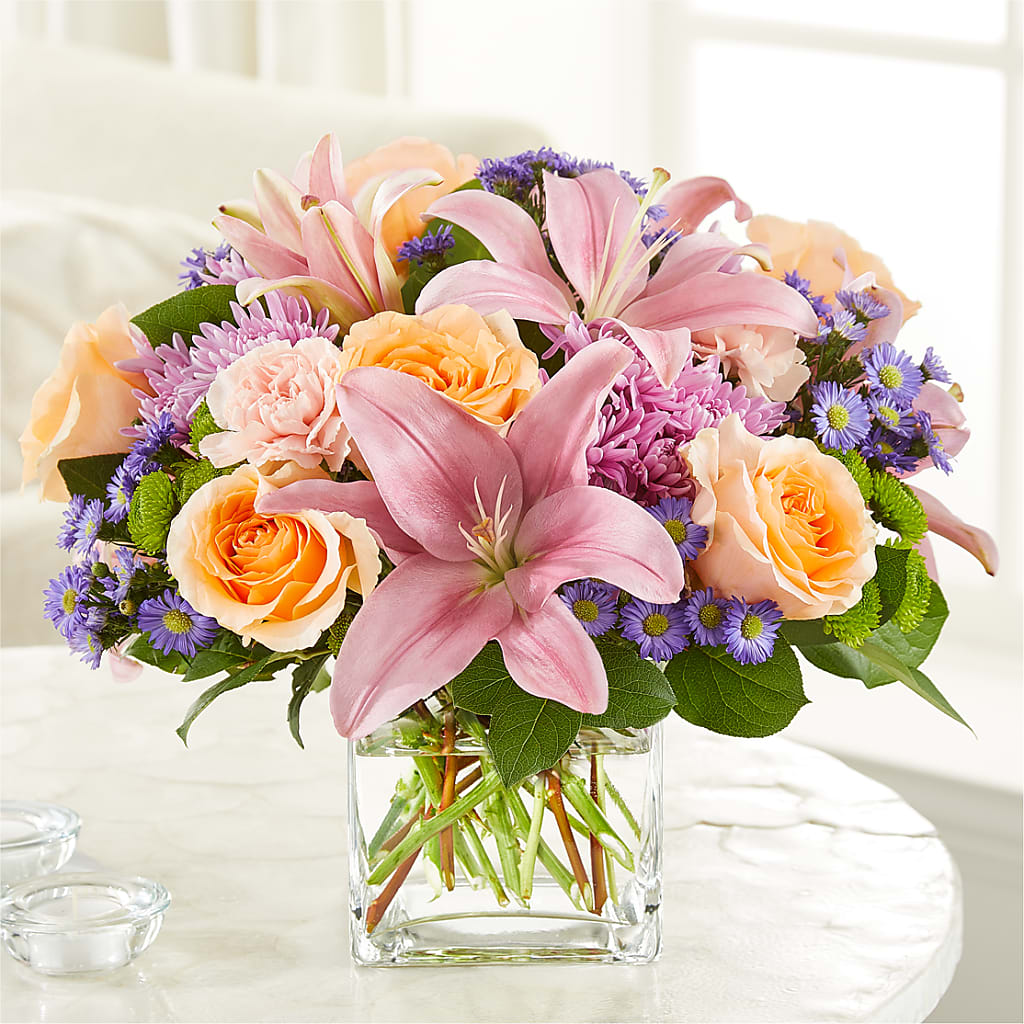 Delicate Details Bouquet – Fleuriste Lily-rose, Magog PQ