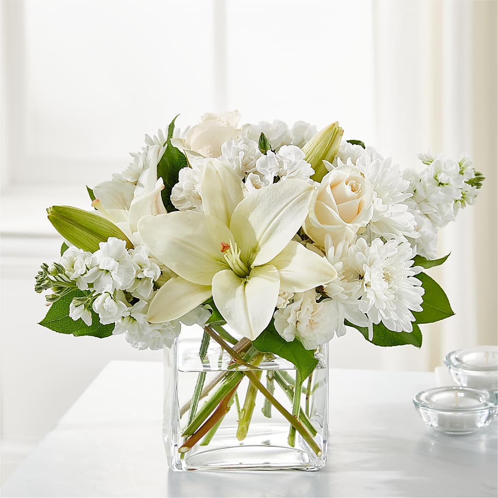 Gentle Breeze Bouquet – Fleuriste Lily-rose, Magog PQ