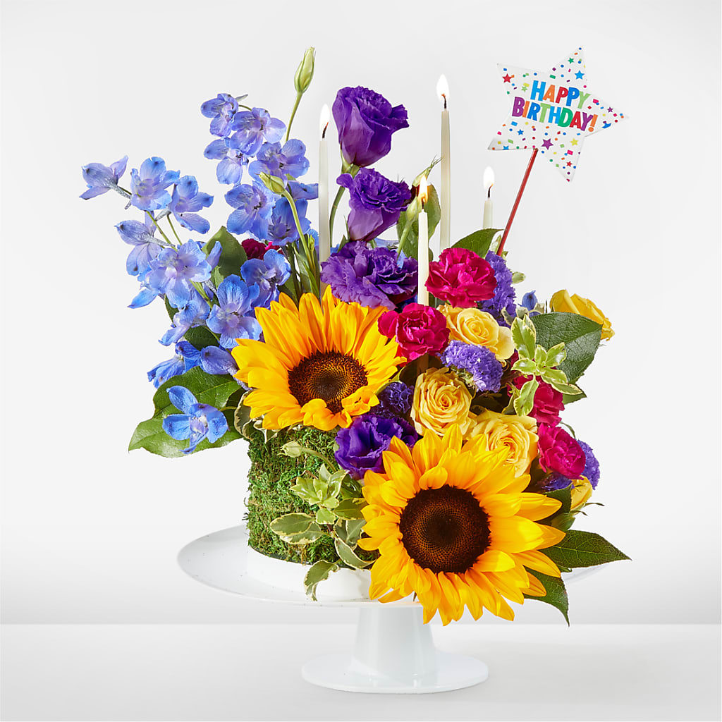 Star of the Day Floral Cake – Fleuriste Lily-rose, Magog PQ