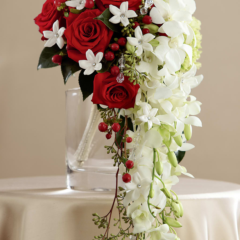 Here Comes the Bride Bouquet – Fleuriste Lily-rose, Magog PQ