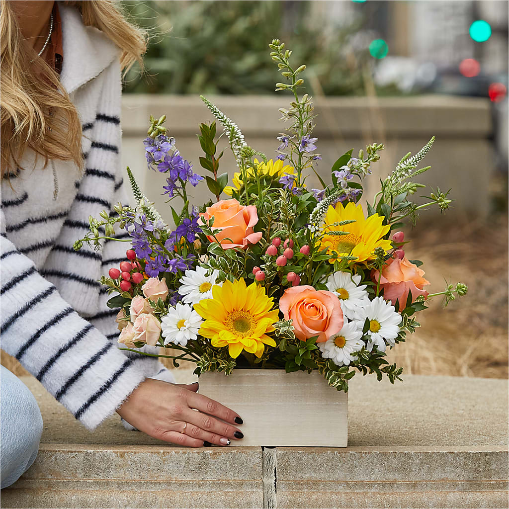 The Good Life Bouquet –  Fleuriste Lily-rose, Magog PQ