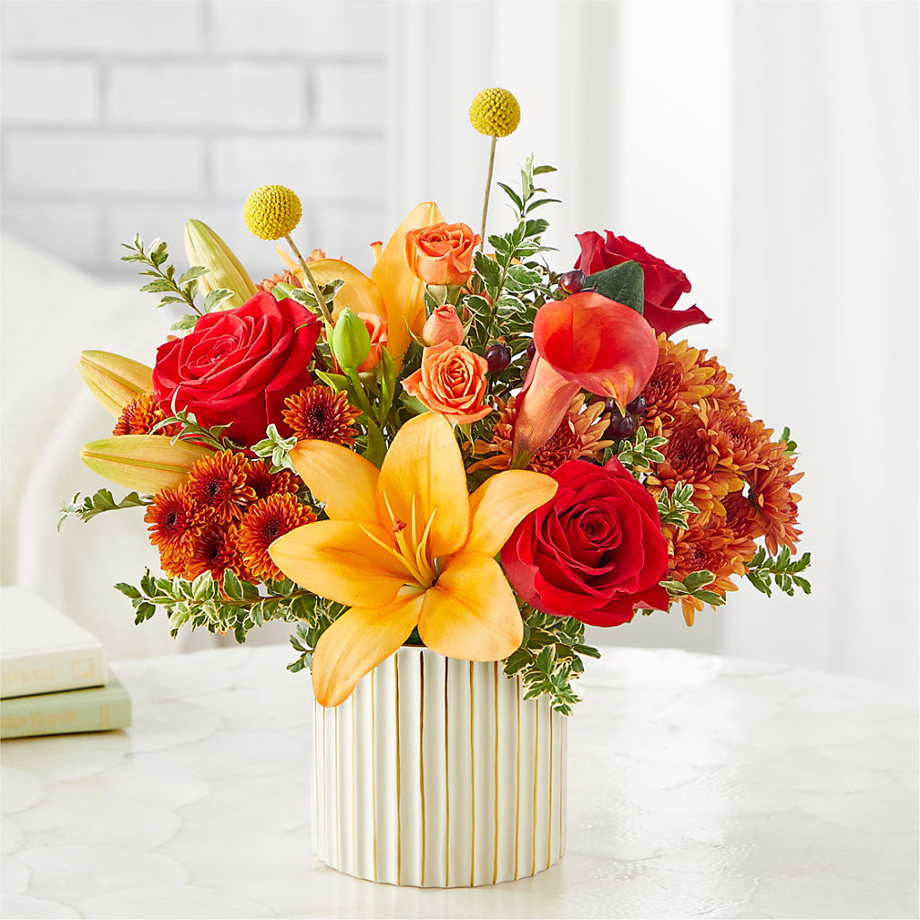 Scarlet Skies Bouquet –  Fleuriste Lily-rose, Magog PQ