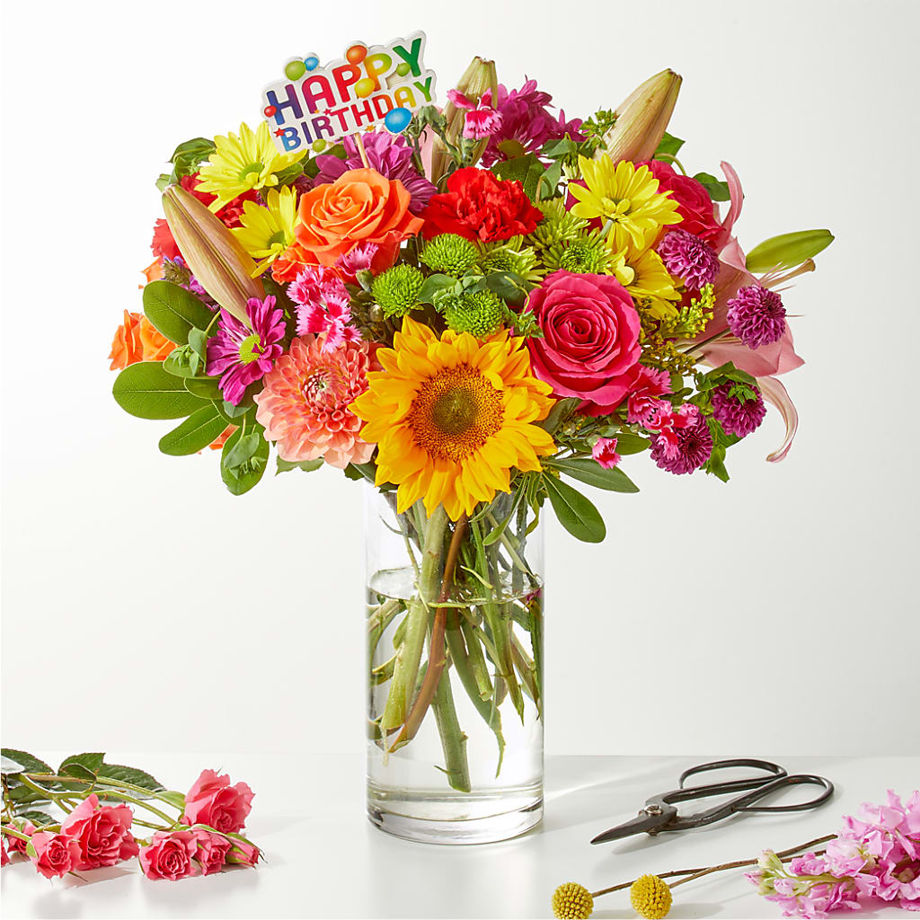 Cue the Confetti - A Florist Original –  Fleuriste Lily-rose, Magog PQ