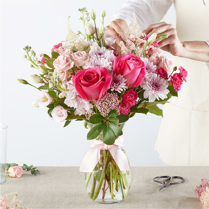 Pink Ribbon - A Florist Original –  Fleuriste Lily-rose, Magog PQ