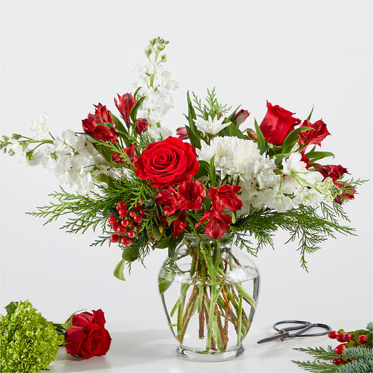 Merry Moment Bouquet – A Florist Original –  Fleuriste Lily-rose, Magog PQ