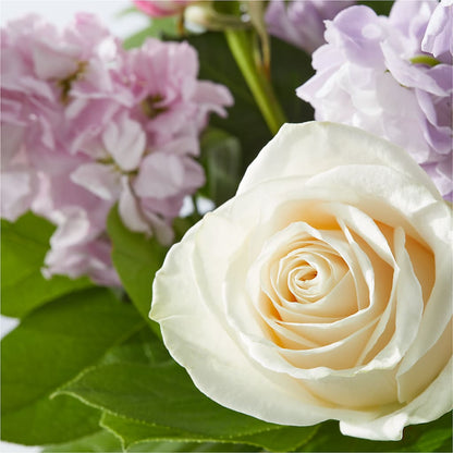 Springtime Spritz Bouquet –  Fleuriste Lily-rose, Magog PQ