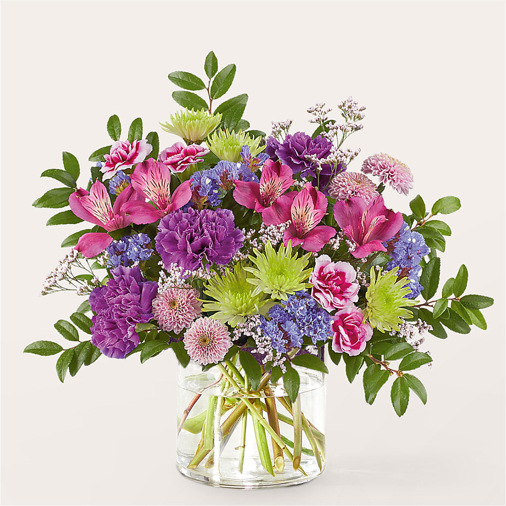 Glass Half Full Bouquet –  Fleuriste Lily-rose, Magog PQ
