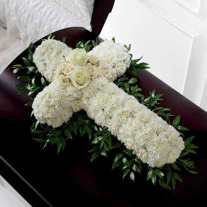 Peaceful Memories Casket Spray (Standard) –  Fleuriste Lily-rose, Magog PQ