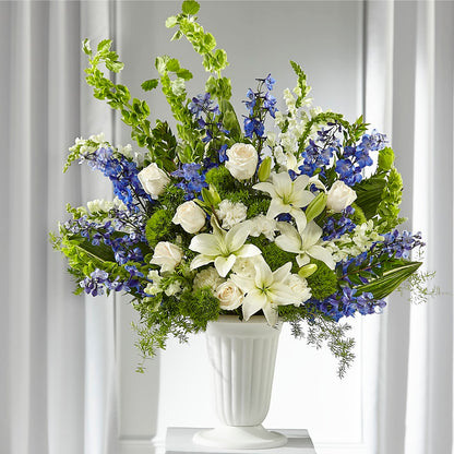 Heartfelt Hope Arrangement –  Fleuriste Lily-rose, Magog PQ