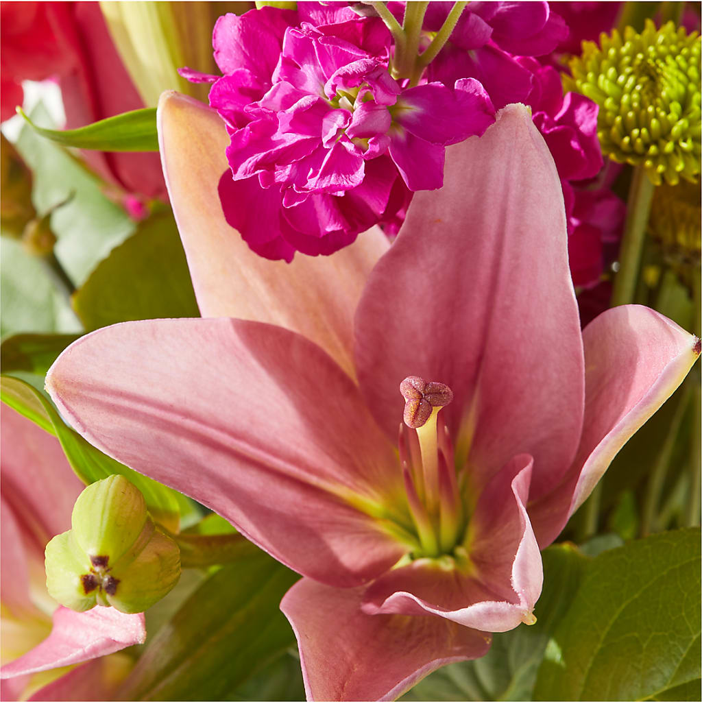 Watermelon Crush Bouquet –  Fleuriste Lily-rose, Magog PQ