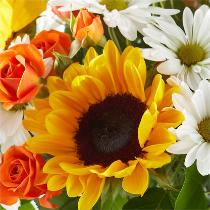 Sun-drenched Blooms Bouquet –  Fleuriste Lily-rose, Magog PQ
