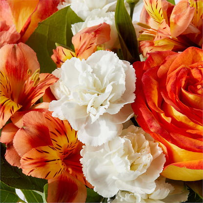 Apricot Glow Bouquet –  Fleuriste Lily-rose, Magog PQ