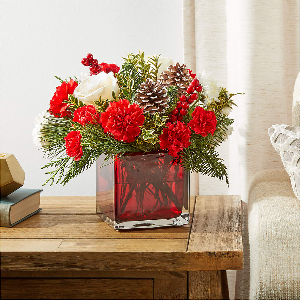 Christmas Market Bouquet –  Fleuriste Lily-rose, Magog PQ