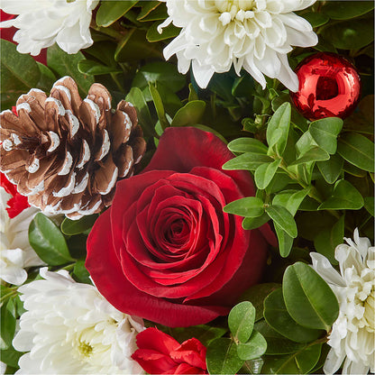 Let It Snow Tree –  Fleuriste Lily-rose, Magog PQ