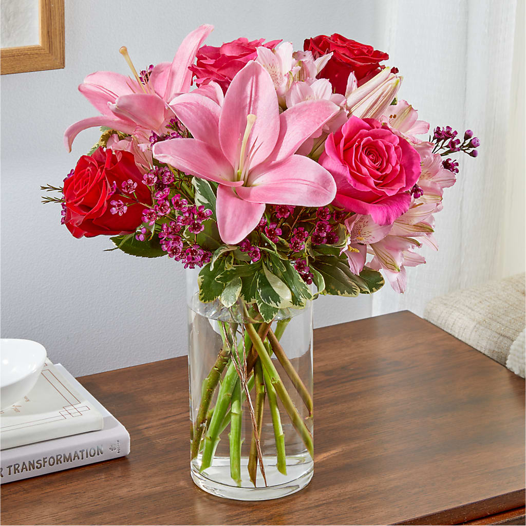 Lucky in Love Bouquet –  Fleuriste Lily-rose, Magog PQ