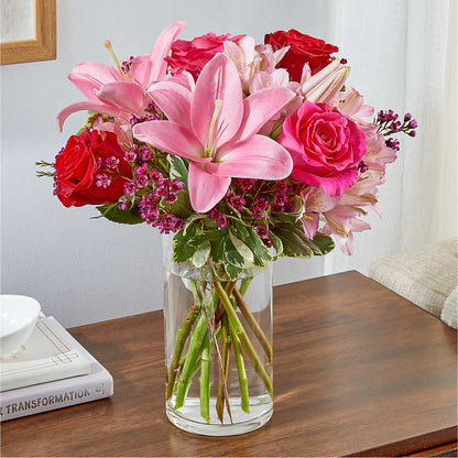 Lucky in Love Bouquet –  Fleuriste Lily-rose, Magog PQ