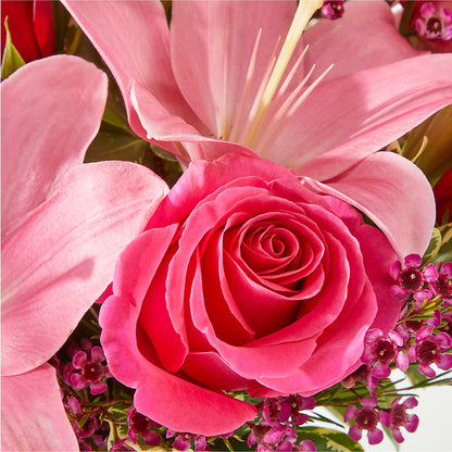 Lucky in Love Bouquet –  Fleuriste Lily-rose, Magog PQ