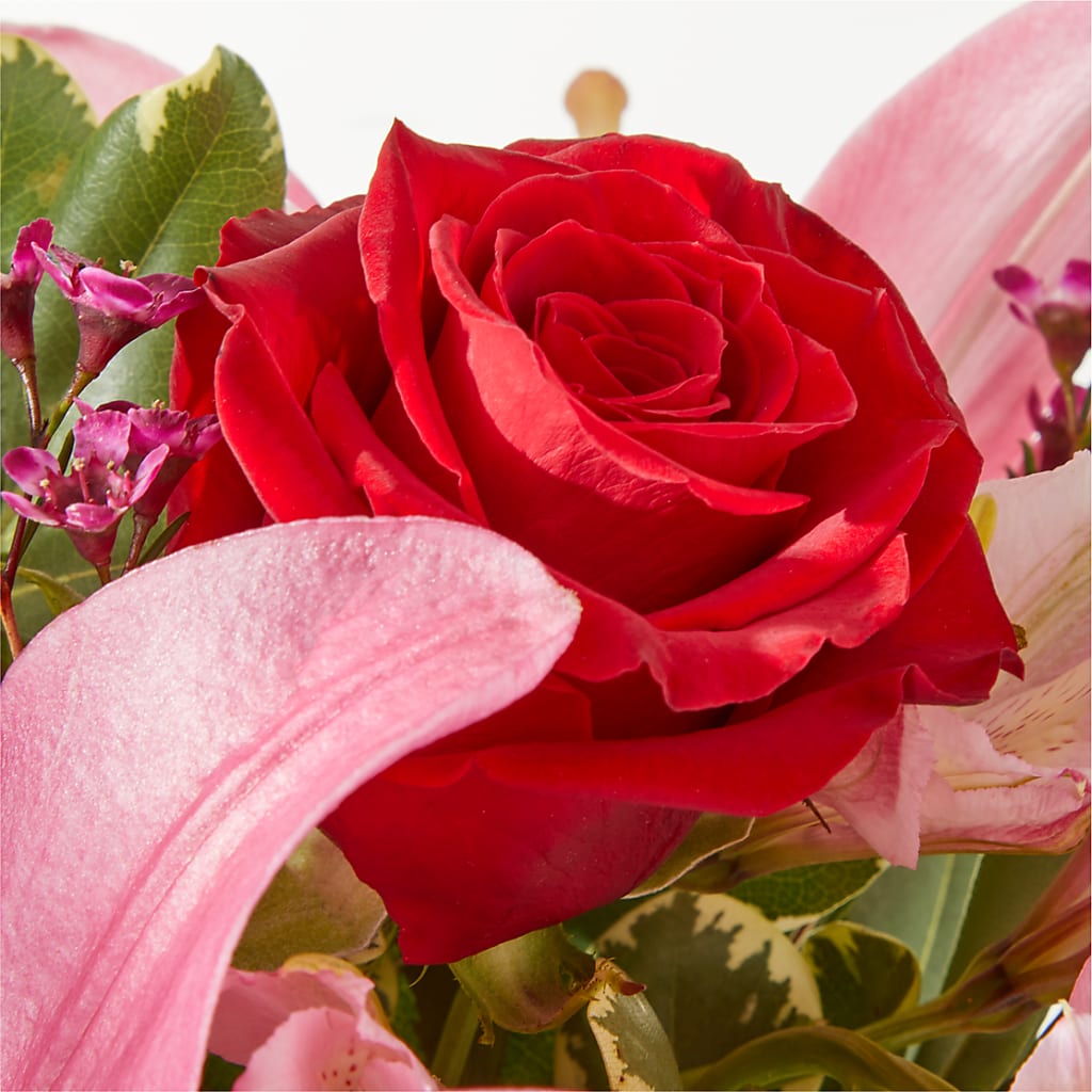 Lucky in Love Bouquet –  Fleuriste Lily-rose, Magog PQ